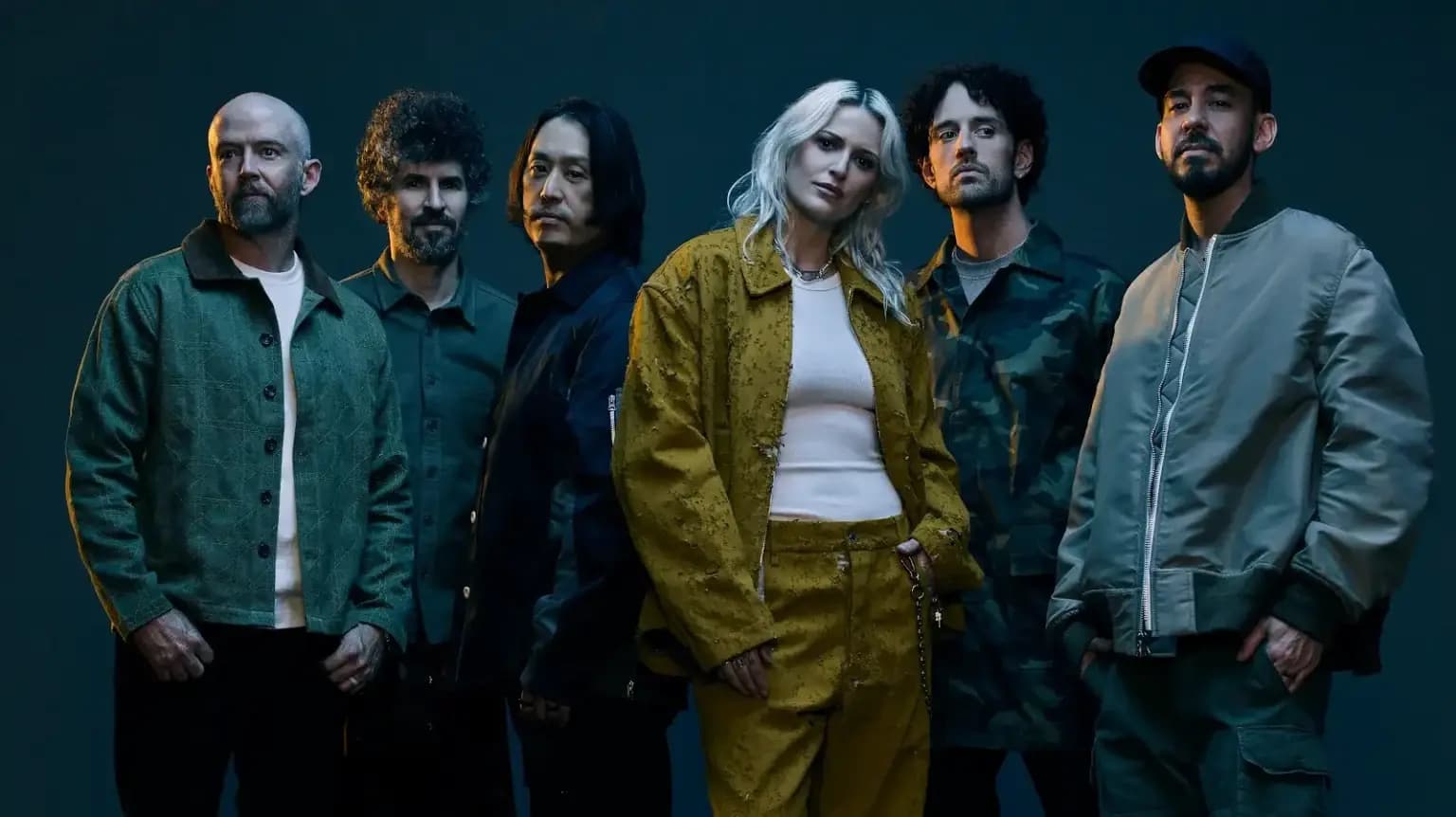 Linkin Park kehrt mit einer neuen Sängerin zurück